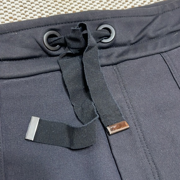 Athleta Black Pants - Sz 12P - Picture 4 of 10